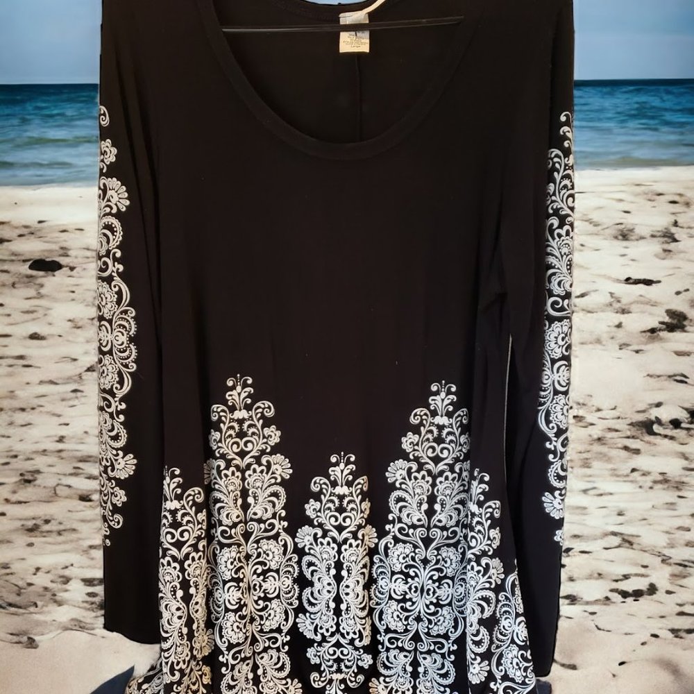 women's liberty wear Large top